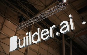 Builder.ai پس از افشاگری سقوط می کند که “AI” آن صدها مهندس بوده است Builder.ai پس از افشاگری سقوط می کند که “AI” آن صدها مهندس بوده است